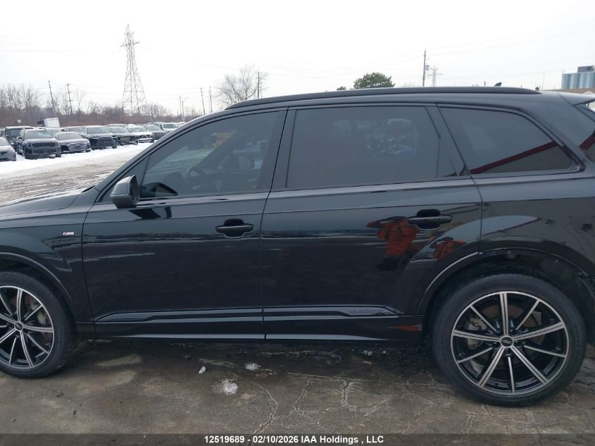 2022AUDIQ7|WA1MXBF77ND012685