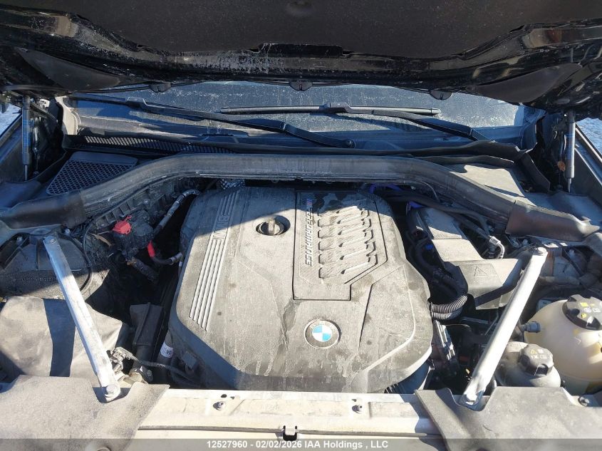 2024BMWX4|5UX43DT06R9V02031