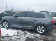 2022AUDIQ7|WA1WXBF73ND010229