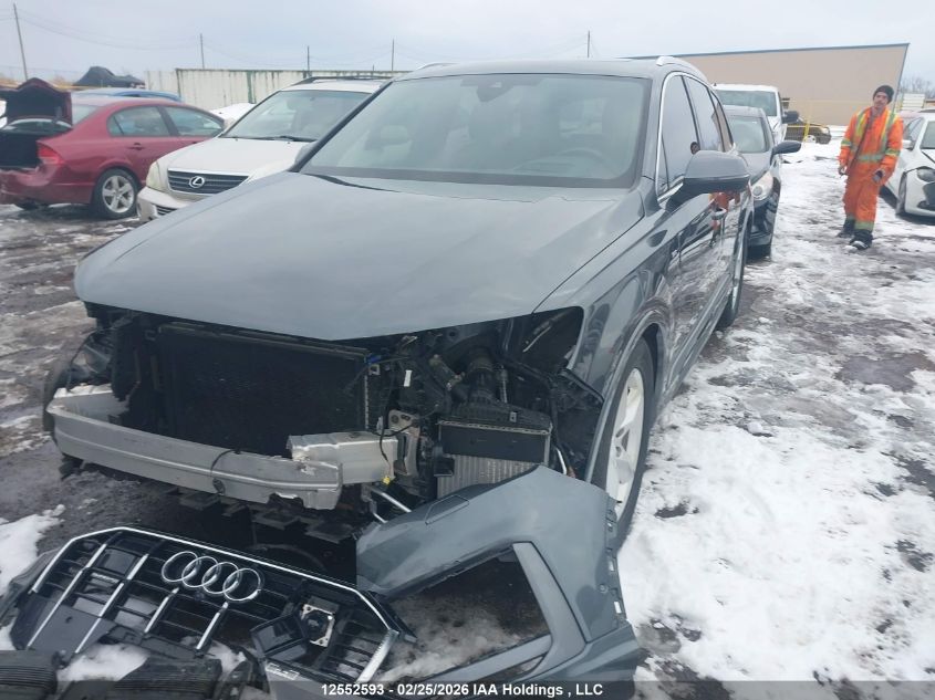 2022AUDIQ7|WA1WXBF73ND010229