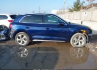 2022AUDIQ5|WA1EAAFY5N2112711