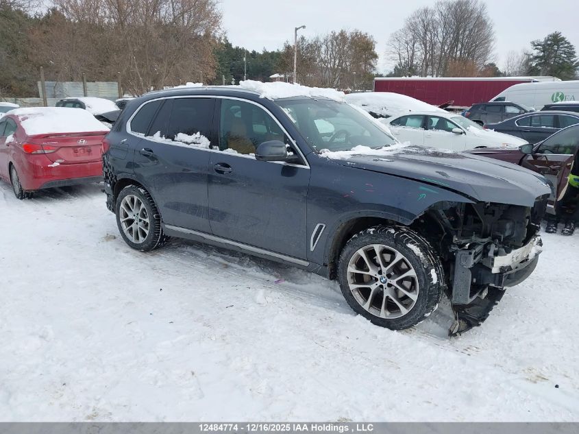 2022 BMW X5 | 5UXCR6C08N9K61511
